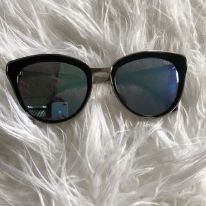 Quay sun glasses!